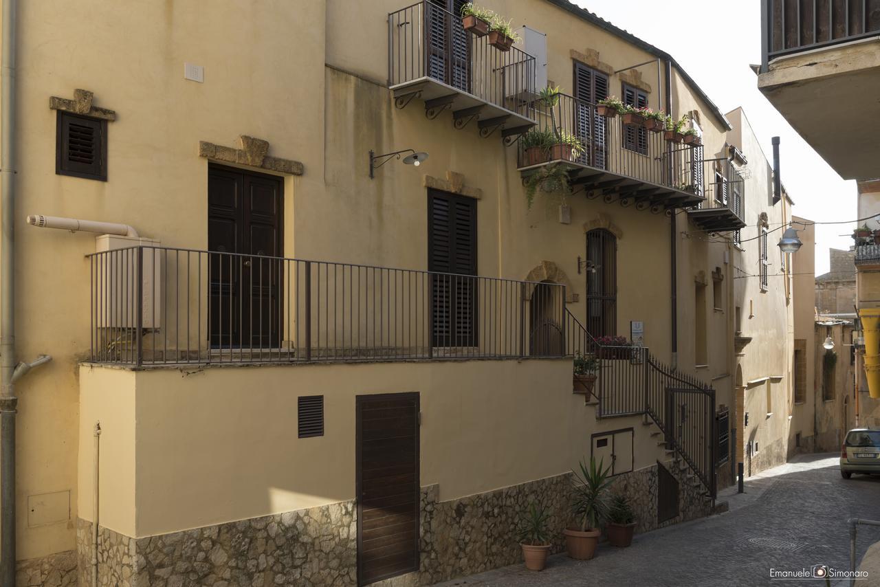 Homeapartment Il Nascondiglio Di Estia Agrigento Eksteriør billede