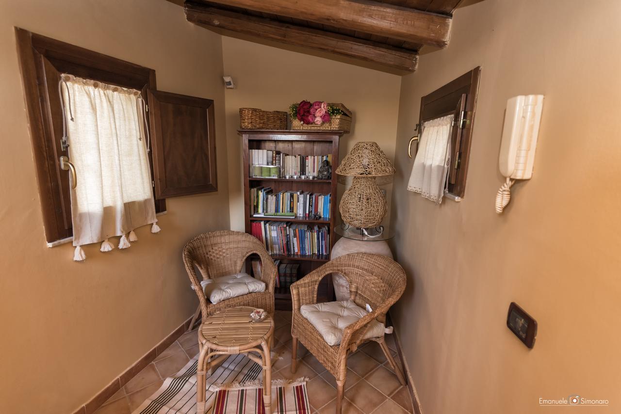Homeapartment Il Nascondiglio Di Estia Agrigento Eksteriør billede